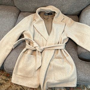 Zara Cream Wrap Jacket Size Small